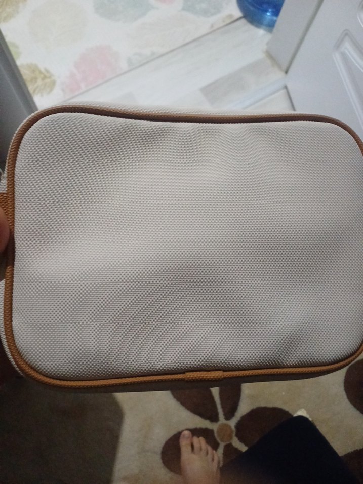 Benetton Bej Deri Kadın Bel Çantası - Görsel 4