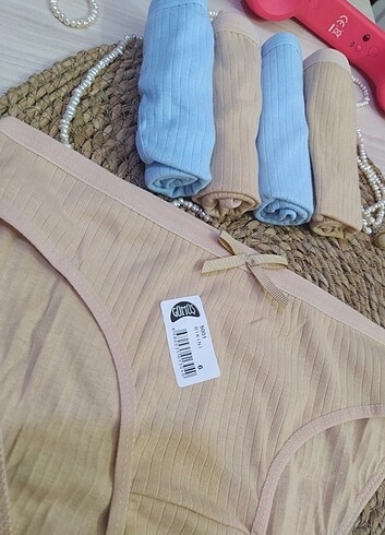 l Beden ten rengi Renk Ten rengi Pamuklu likralı külot l xl