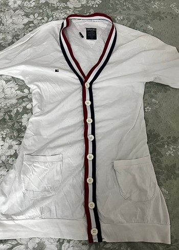 Tommy Hilfiger Beyaz V Yaka Uzun Hirka