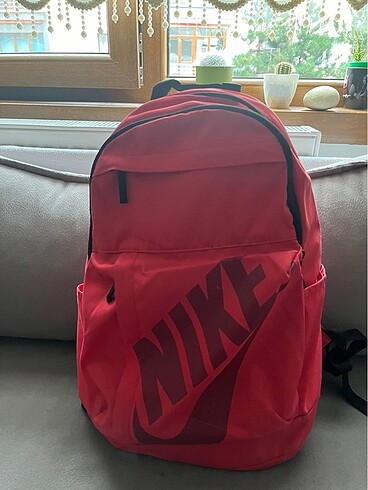 nike sırt çantası