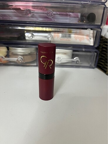 Golden Rose golden rose velvet matte lipstick 27