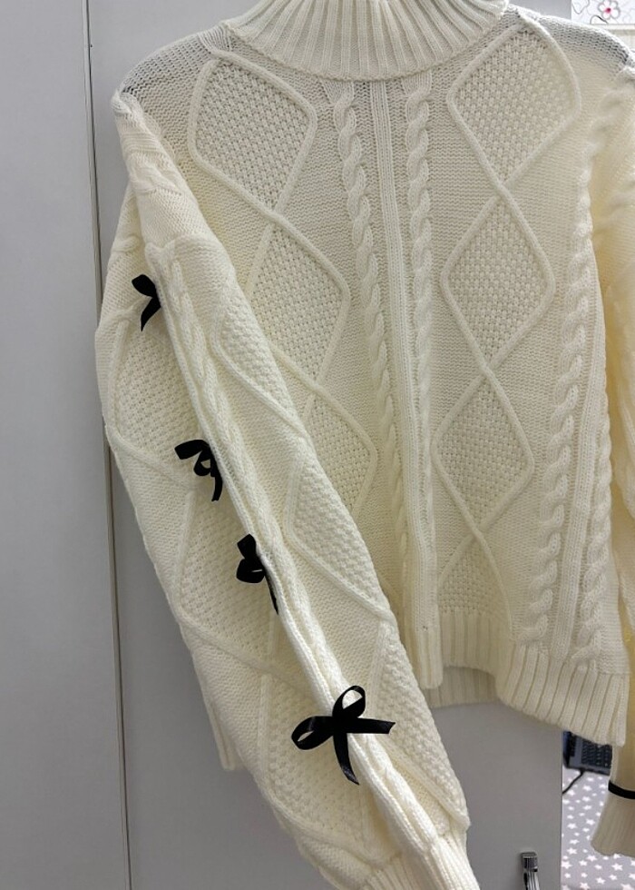 Trendyol kurdaleli kazak - Görsel 3