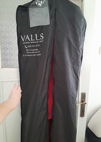 Kırmızı Drapeli Uzun Abiye Elbise - Görsel 10