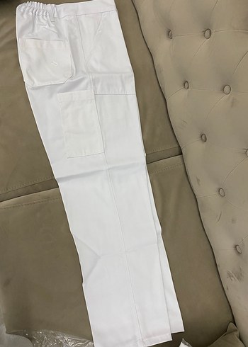 Beyaz kargo cepli iş pantolonu 52 Beden - Görsel 2