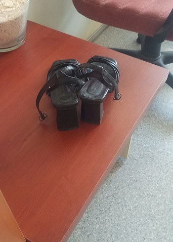 36 Beden Kadin Sandalet