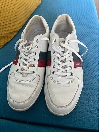 Tommy hilfiger 43 numara