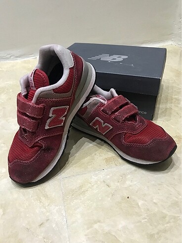 32 Beden New Balance Classic 32,5 Kırmızı Spor Ayakkabı