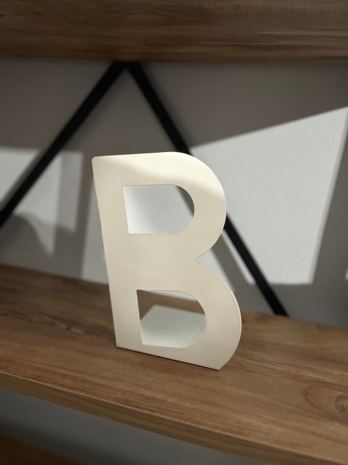 İkea B Harfi Dekoratif Obje Beyaz kitap tutucu - Görsel 2