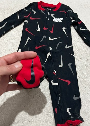 Nike Siyah Baskılı Fermuarlı uyku tulumu - Görsel 4