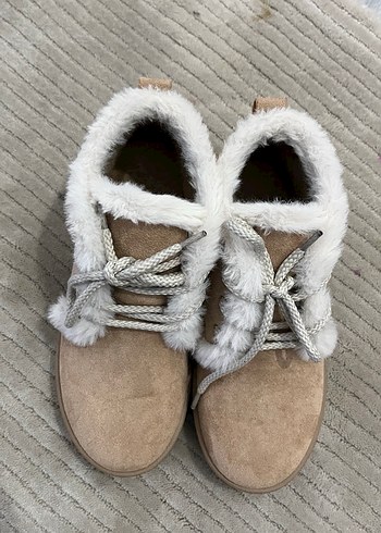 Bej  Kadın Kürklü  Bot - Görsel 5