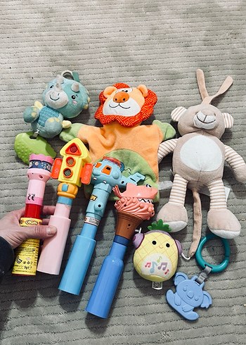 Rengarenk Bebek Diş Kaşıyıcı ve Çıngırak Seti kukla - Görsel 4