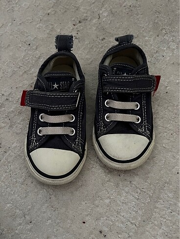 Çocuk converse