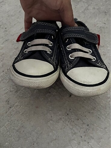 23 Beden mavi Renk Çocuk converse