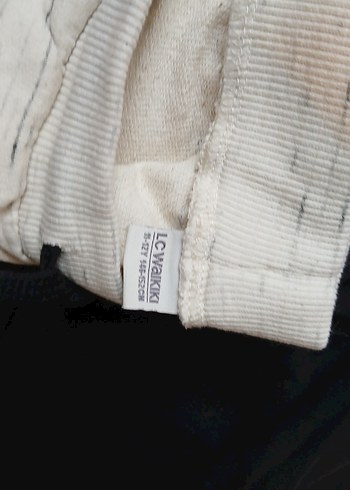 Eşofman Altı Rahat Kesim ve siyah tişört - Görsel 2