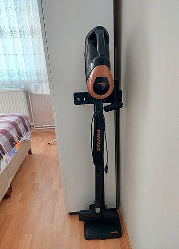 Fantom Dikey süpürge