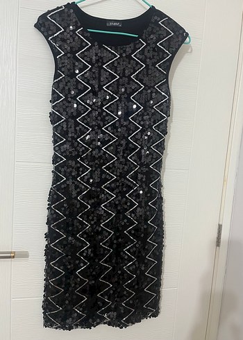 Siyah Payetli Yılan Desenli  sabra marka elbise - Görsel 5