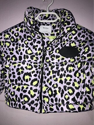 Bershka mont
