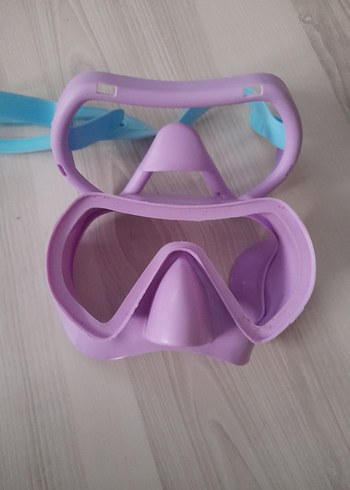 Küçük kız çocuğu için DİSNEY FROZEN DENİZ yada KAR GÖZLÜĞÜ - Görsel 7