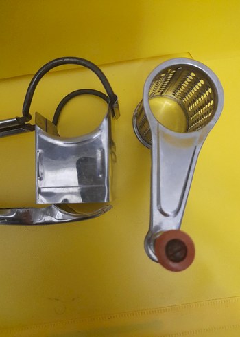 NARİN ROSTFREİ Çelik Mutfak Peynir Rende Öğütücü - Görsel 6