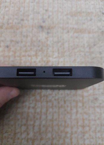 Çift USB bağlantı noktasına sahip 10W kablosuz şarj pedi - Görsel 6
