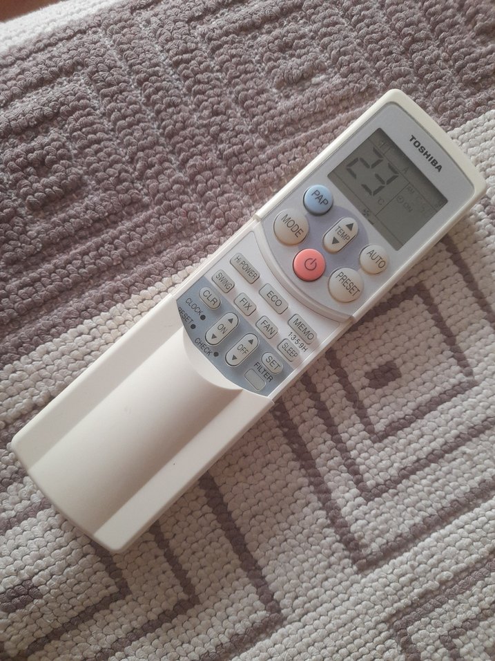 ORİJİNAL TOSHİBA KLİMA UZAKTAN KUMANDASI [WH-H01JE].. - Görsel 3