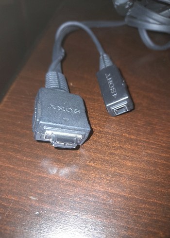 SONY MARKA DİJİTAL KAMERA FOTOĞRAF MAKİNESİ AV USB ÇIKIŞ KABLO..