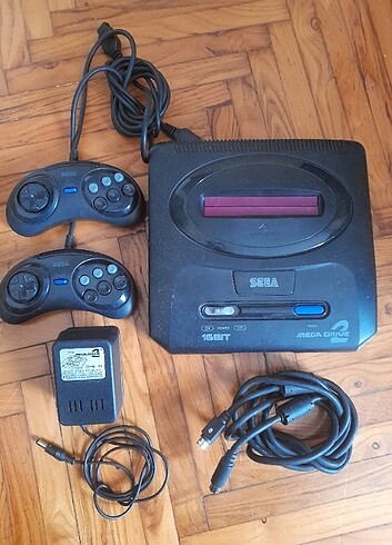 Retro SEGA MEGA DRİVE 2 16 Bit atari..Orijinal yada klon olup ol