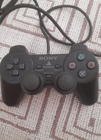 PS2 uyumlu sony Marka analog kol..Kolu denedim ışığı yanıyor fak