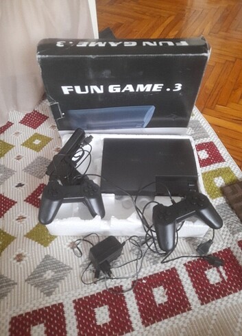 Diğer Nostalji Atari PS3 Görünümlü sorunlu cihaz..Cihazın içi açılmış 