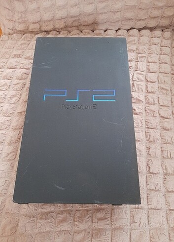 RETRO PS2 SCPH-50004 PAL KALIN KASA ÇİPLİDİR.SADECE CİHAZ GÖNDER