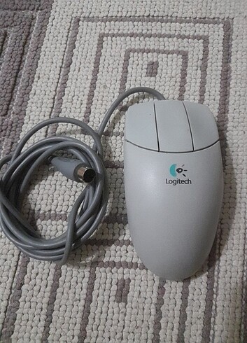 Retro LOGİTECH Marka M-C43 Model PS/2 Girişli 2 El toplu Mouse..