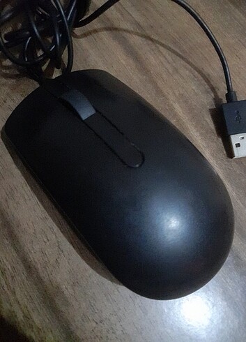 Dell DELL Marka Kablolu Mouse sorunsuz çalışıyor