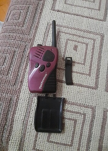 TECHNOVA Marka mini el telsizi..Elimdeki pillerle denedim sıkınt - Görsel 2