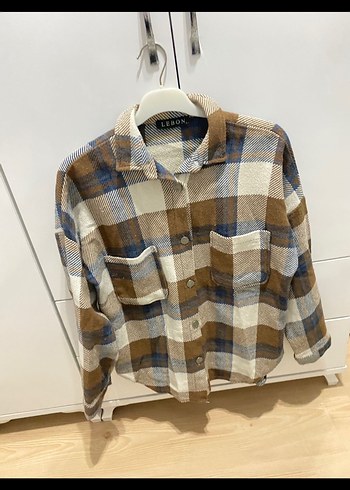 Düğmeli Kadın Gömlek - Görsel 3