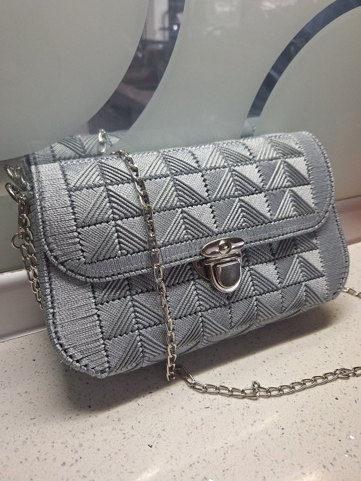 Gri Nakışlı Modern Klasik Kadın Kanvas Çanta - Görsel 2