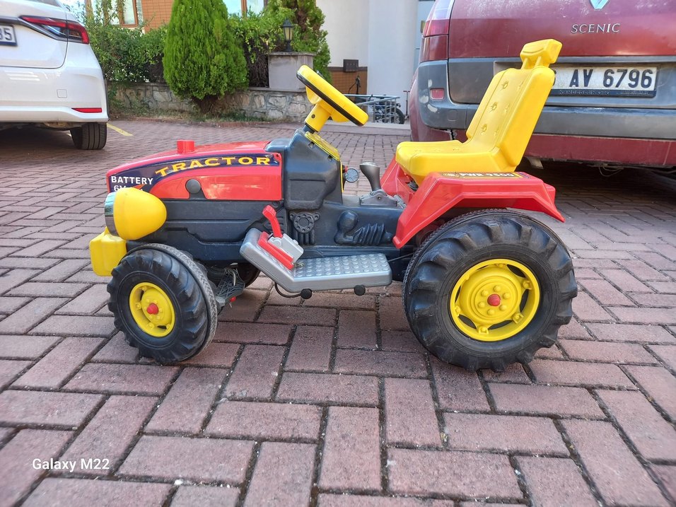 cocuk akülü traktör - Görsel 2