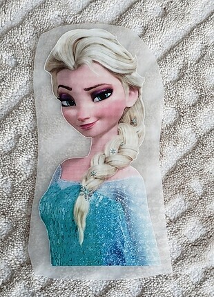 ELSA.. ÜTÜ İLE KOLAYCA GİYSİNİZE RENK KATIN..