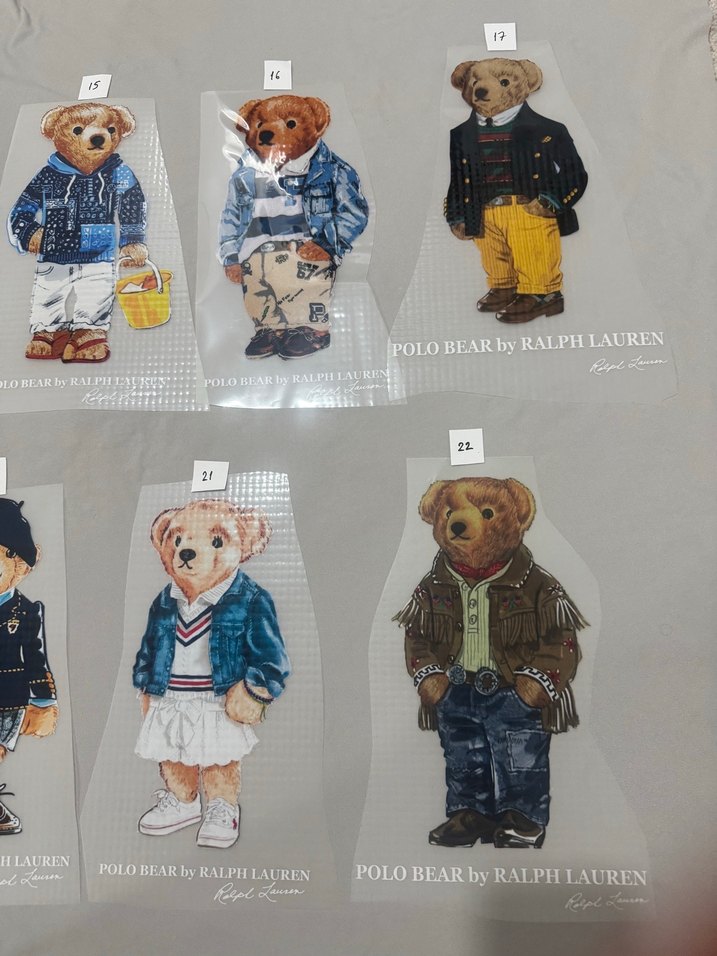 Beyaz yazılı.1 adet 30 TL..en az 4 adet sipariş yapıyor alıyorum - Görsel 4