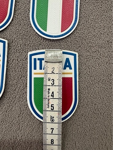 4 adet kabartma arma. Ütü baskıdır - Görsel 6