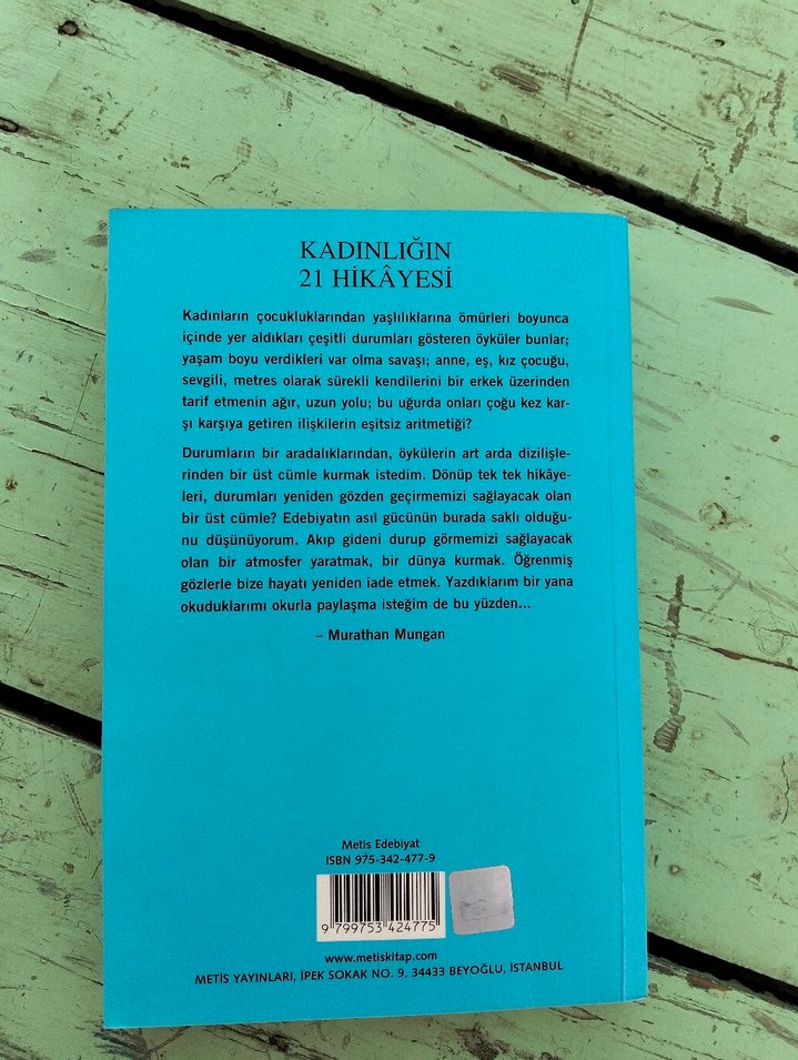Kadınlığın 21 Hikayesi - Murathan Mungan Seçkisi - Görsel 2