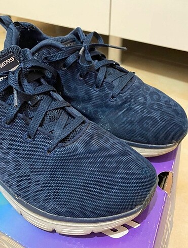 37 Beden lacivert Renk SKECHERS kadın spor ayakkabı