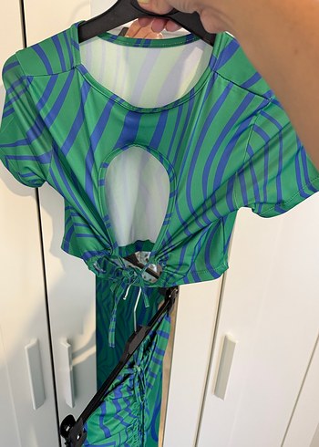 Diğer Turkuaz Mini Crop Top ve Yırtmaçlı Etek