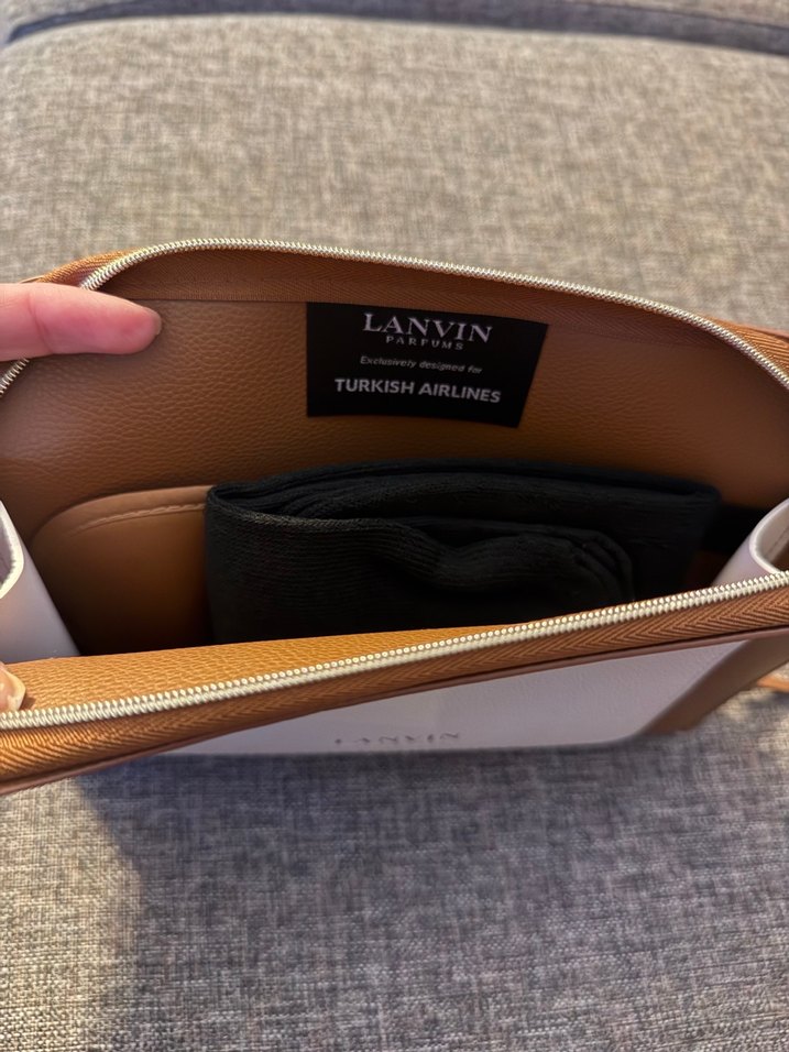 Lanvin Bej Deri Kadın portföy seyahat çantası
 - Görsel 3