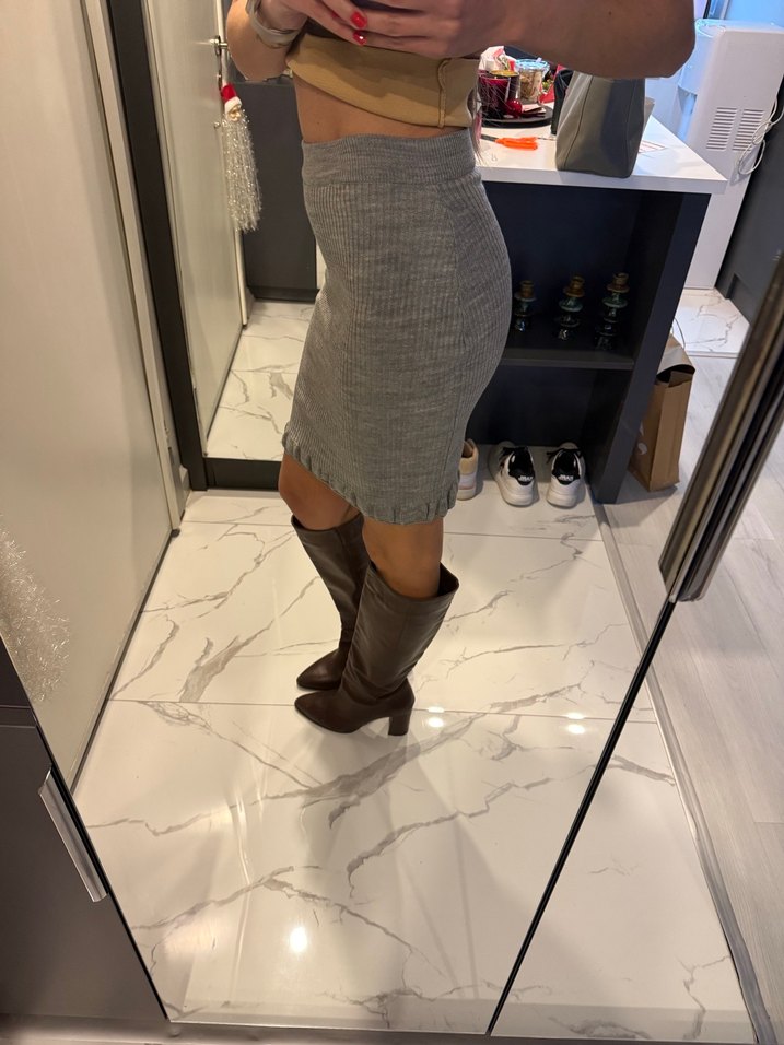 Gri triko etek - Görsel 2