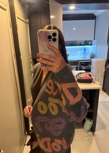 Gri Desenli Uzun Kollu Triko Hırka - Görsel 2