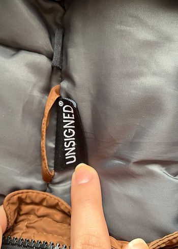 Erkek Çocuk Bej Kapüşonlu Mont - Görsel 5