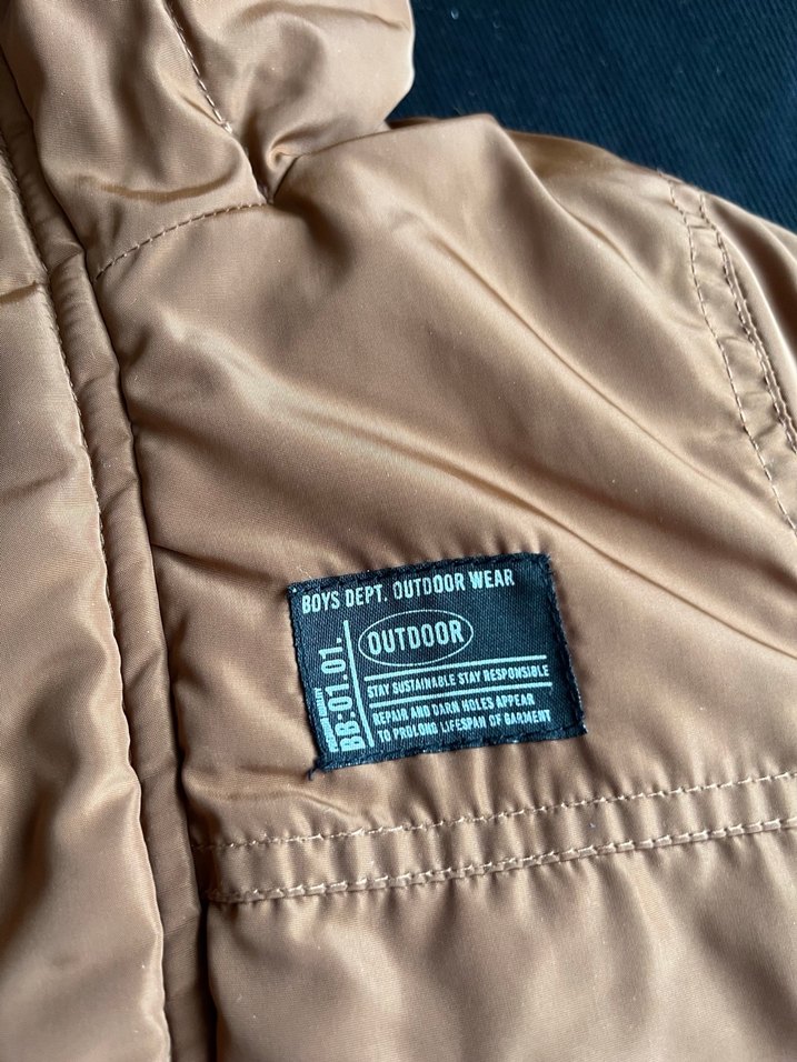 Erkek Çocuk Bej Kapüşonlu Mont - Görsel 3