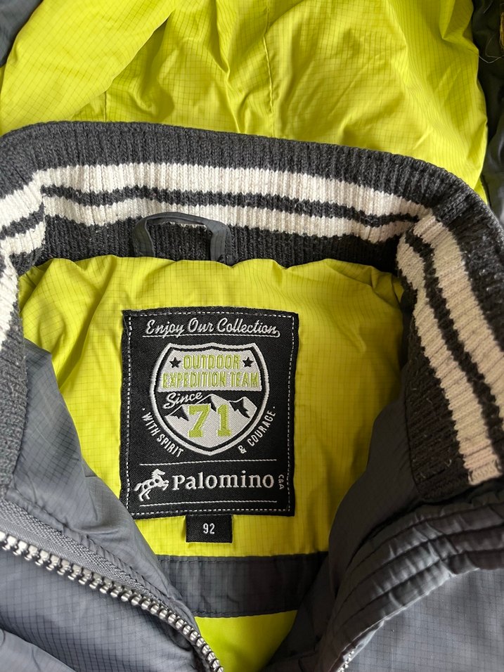 Gri Erkek Çocuk Mont Kürklü Kapüşonlu - Görsel 3