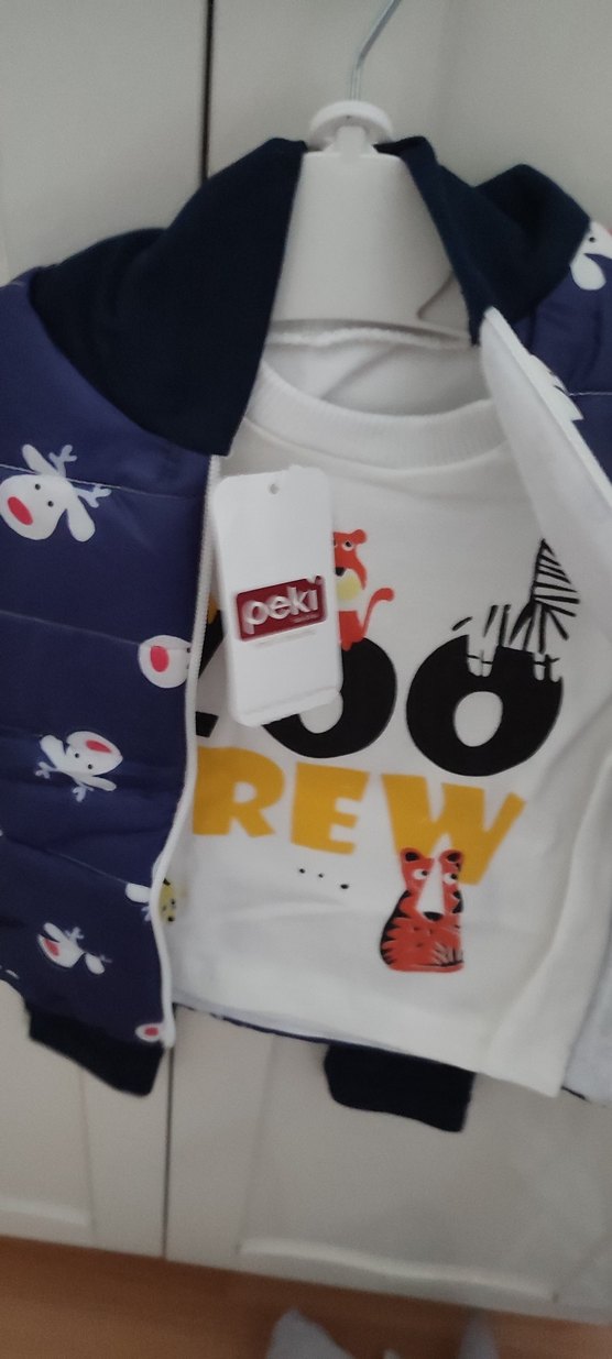 Renkli Baskılı Mavi Erkek Çocuk Yelekli takım - Görsel 3