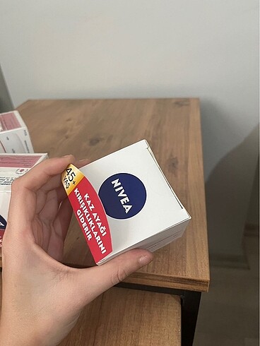  Beden Renk Nivea kaz ayağı krem